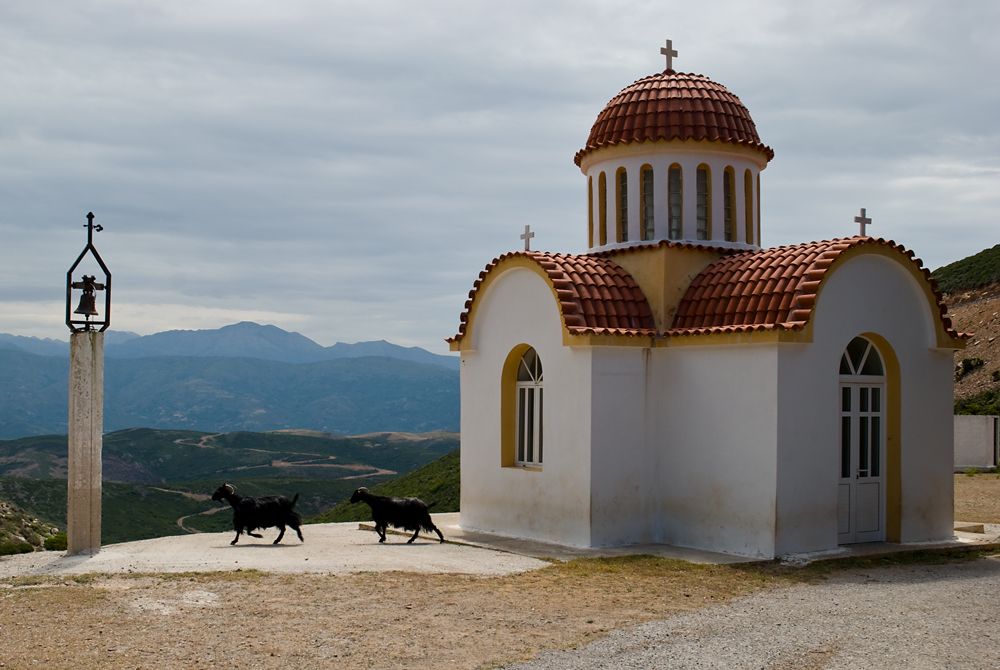 094_Kreta_w drodze do Paleohory.jpg
